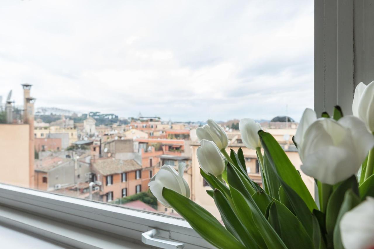 Amazing Penthouse With Private Terrace In Trastevere Roma Exterior foto